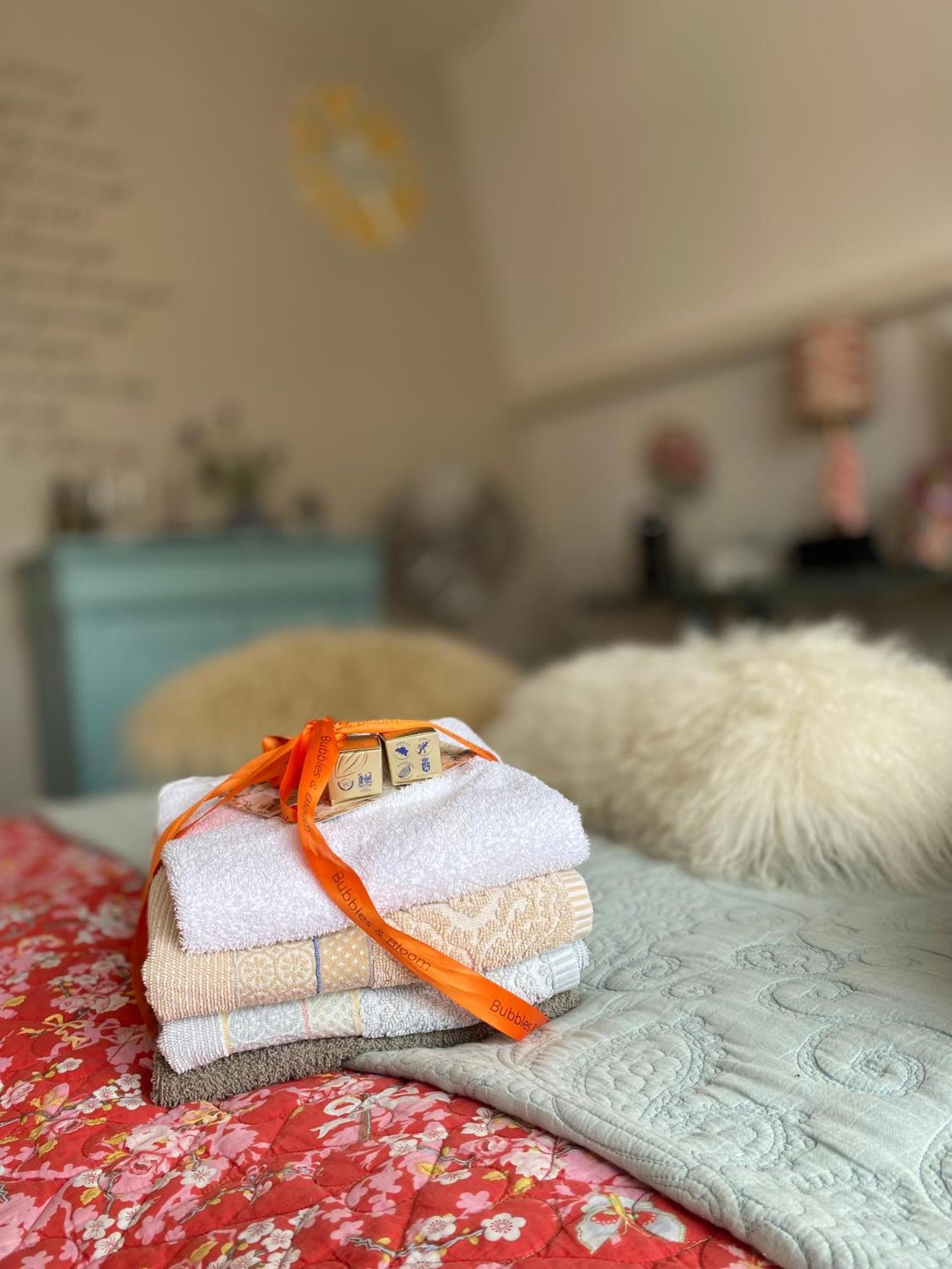Bed and Breakfast Bubbles & Bed Билтховен Экстерьер фото